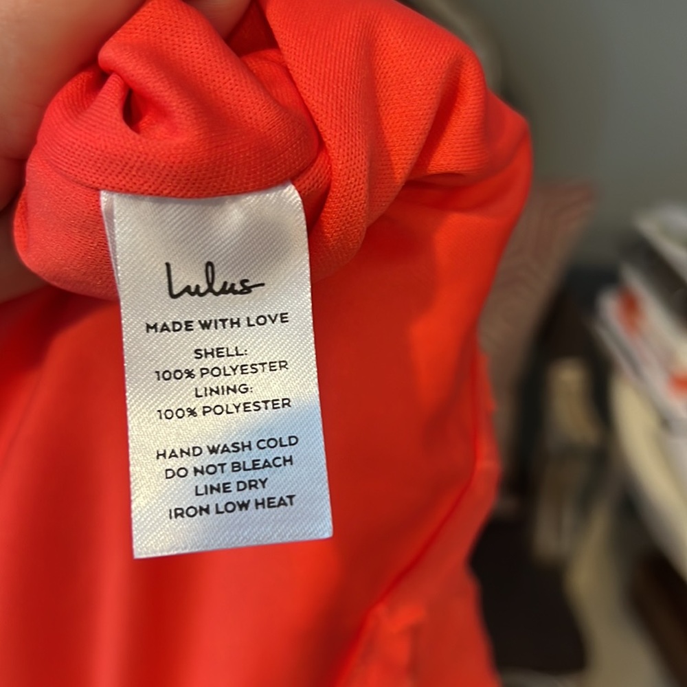 NWT Gorgeous Lulu’s Ruched Mini Dress - Picture 7 of 7